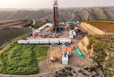 z6com·尊龙电气移动储能电源综合系统成功投运长庆油田 助力油气田绿色低碳转型